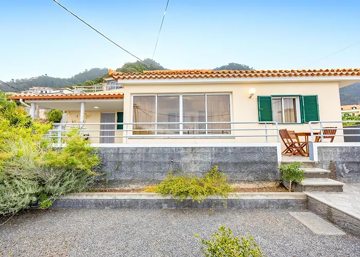 Sky&sea Faial By Your Key Hébergement de vacances *