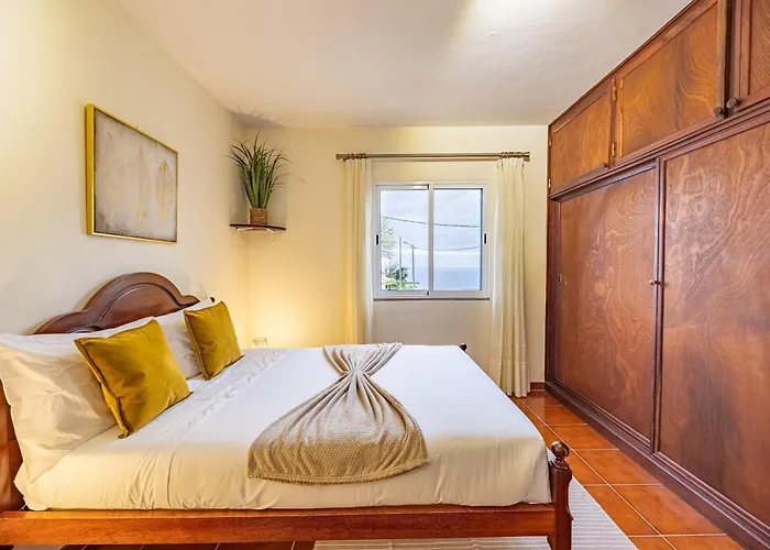 Sky&sea Faial By Your Key Hébergement de vacances