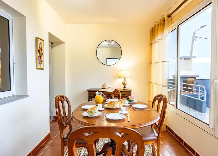 Semesterbostad Sky&sea Faial By Your Key Santana (Madeira)